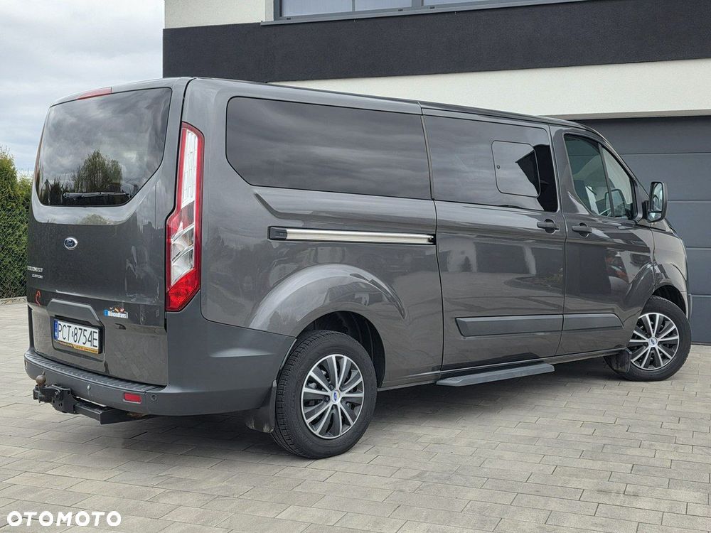 Ford Tourneo Custom - 4