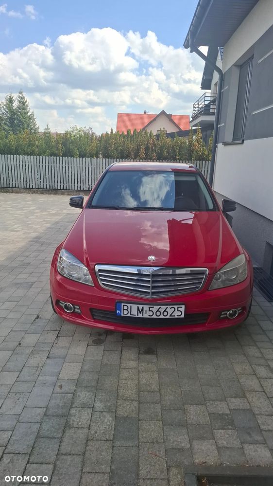 Mercedes-Benz Klasa C 250 CDI BlueEff Avantgarde - 2