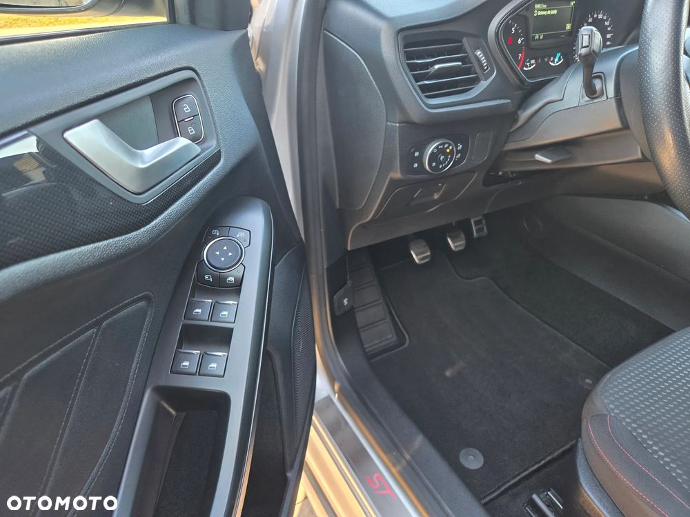 Ford Focus 1.0 EcoBoost ST-Line ASS - 22