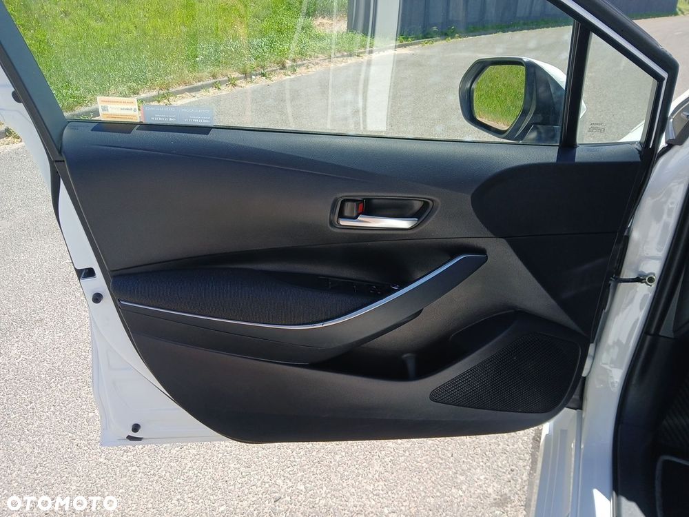 Toyota Corolla 1.8 Hybrid Comfort - 40