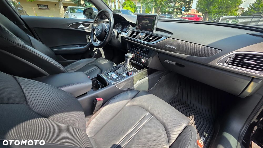 Audi S6 Limousine - 16
