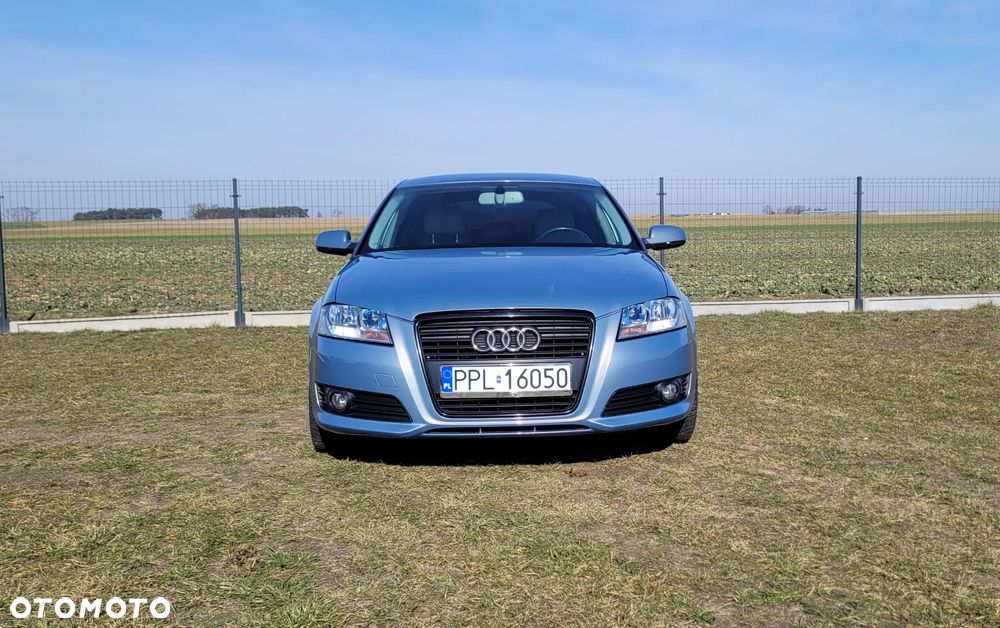 Audi A3 Sportback 1.6 TDI DPF Ambition S tronic - 3