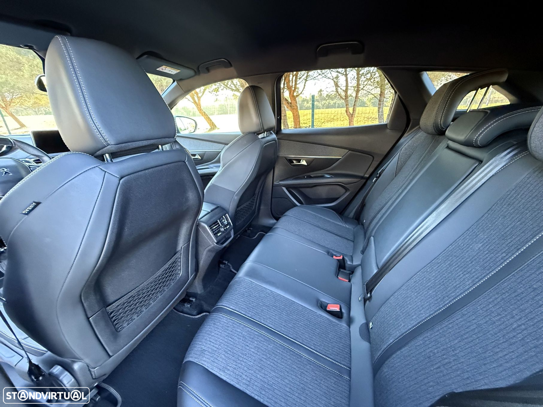 Peugeot 3008 1.2 PureTech GT Line EAT8 - 24