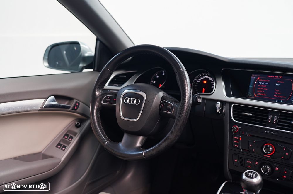 Audi A5 Cabrio 2.0 TDi - 29