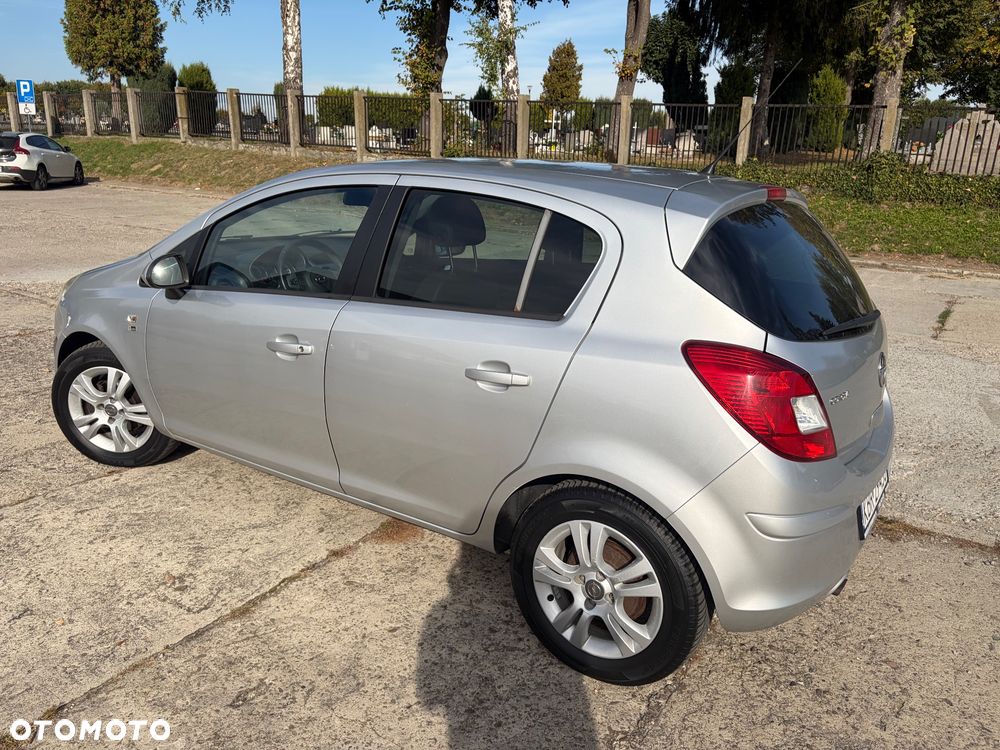 Opel Corsa 1.4 16V EcoFLEX Start-Stop 150 Jahre - 7