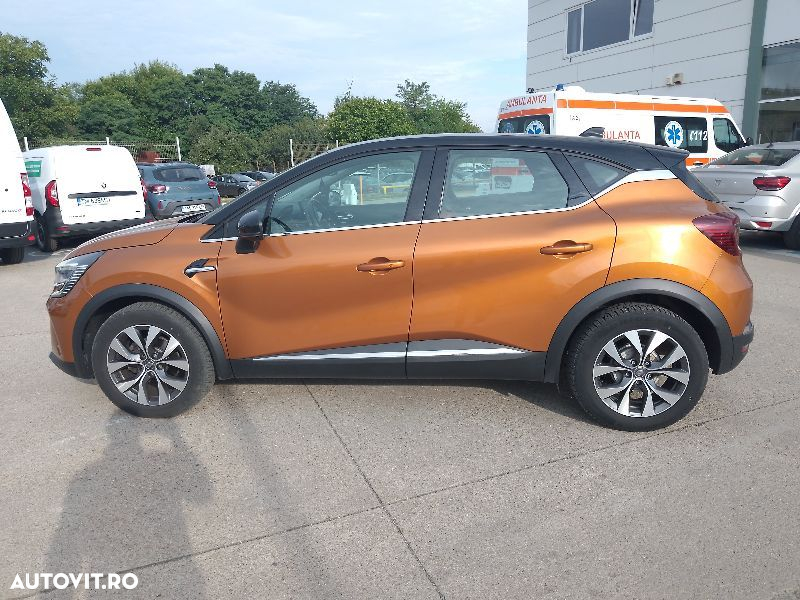 Renault Captur - 3