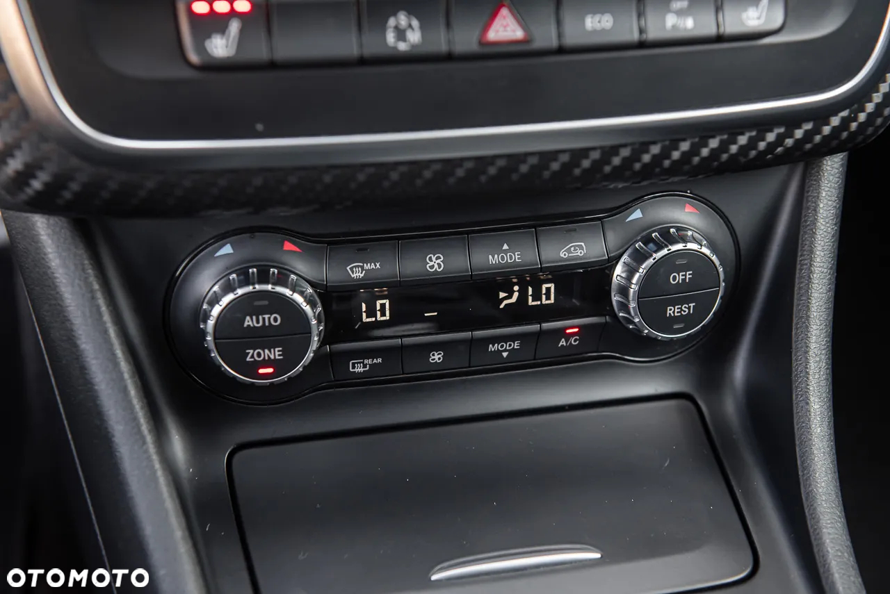 Mercedes-Benz Klasa A 250 4-Matic AMG Line - 27