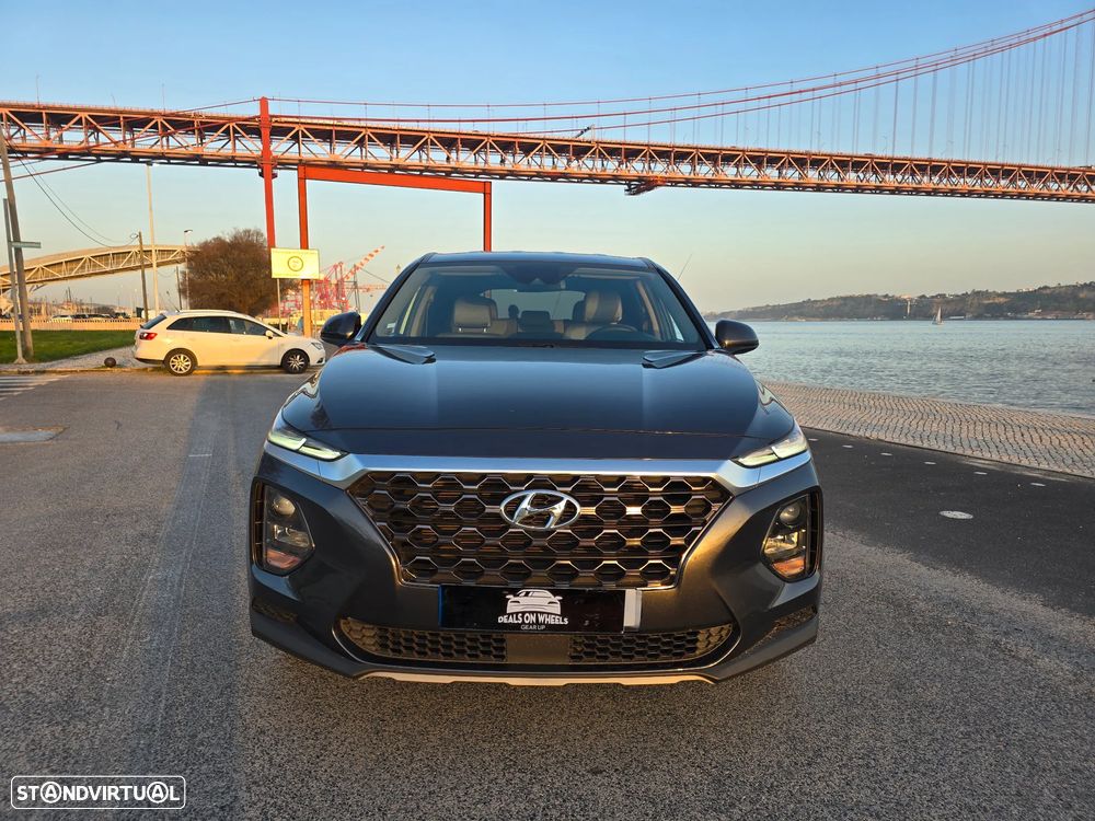 Hyundai Santa Fe - 2