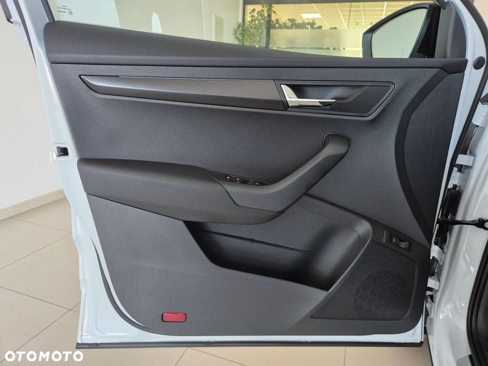 Skoda Karoq 1.5 TSI ACT Sportline DSG - 17