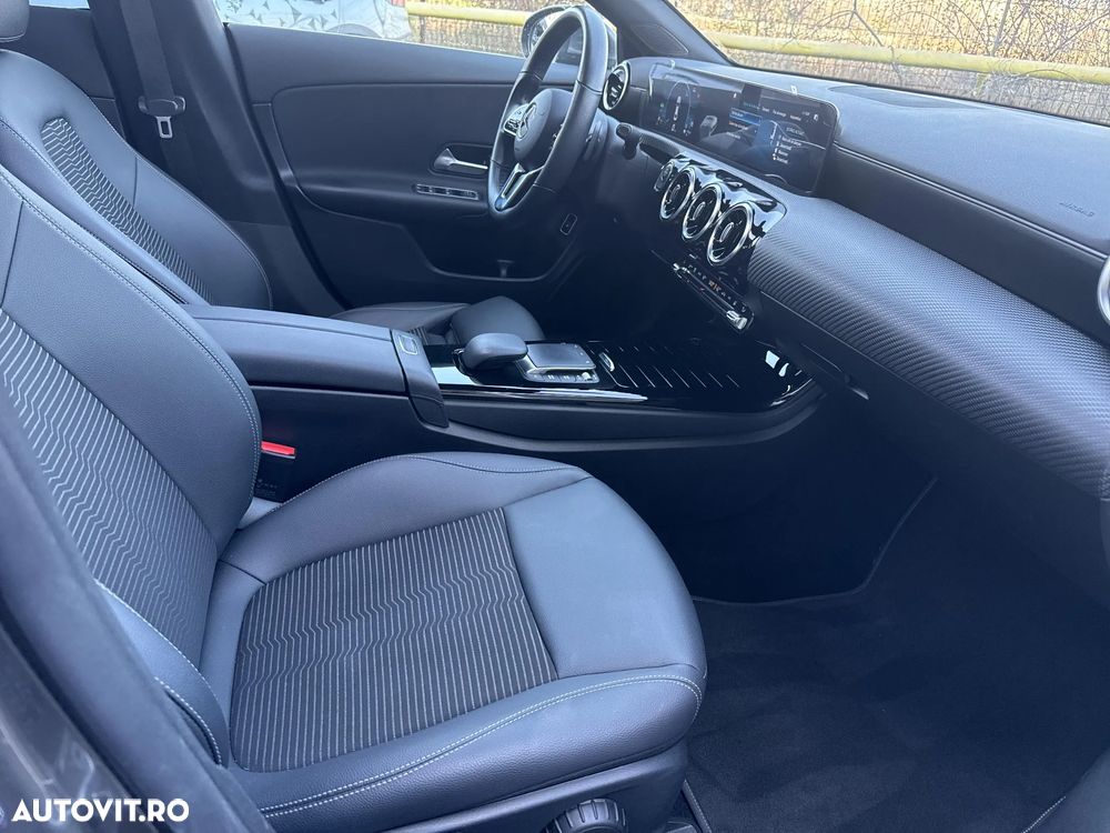 Mercedes-Benz CLA - 22