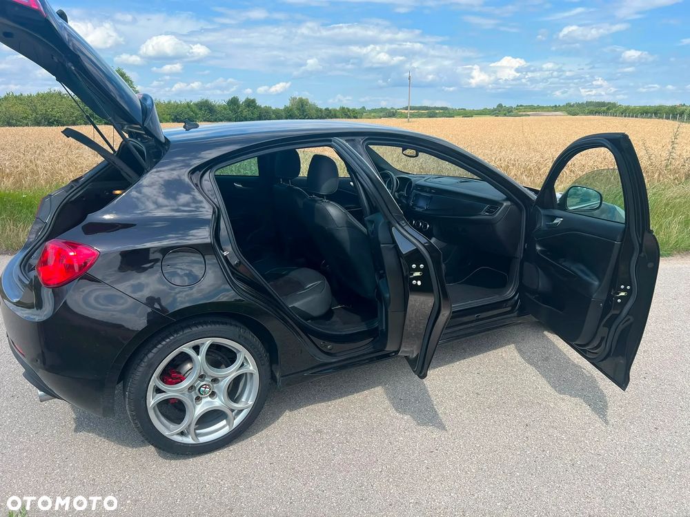 Alfa Romeo Giulietta 2.0 JTDM 16V Veloce - 18
