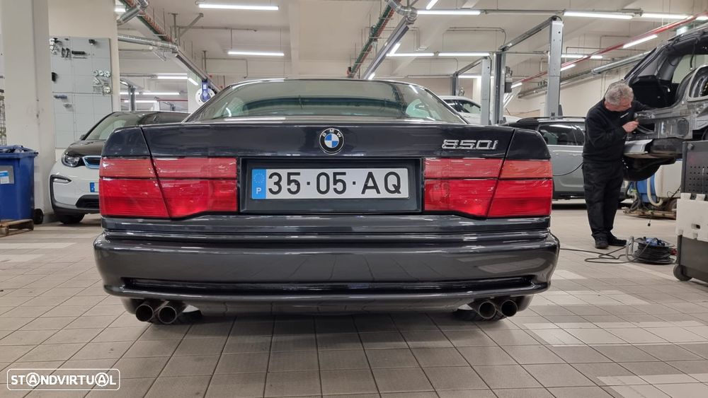 BMW 850 Ci - 1