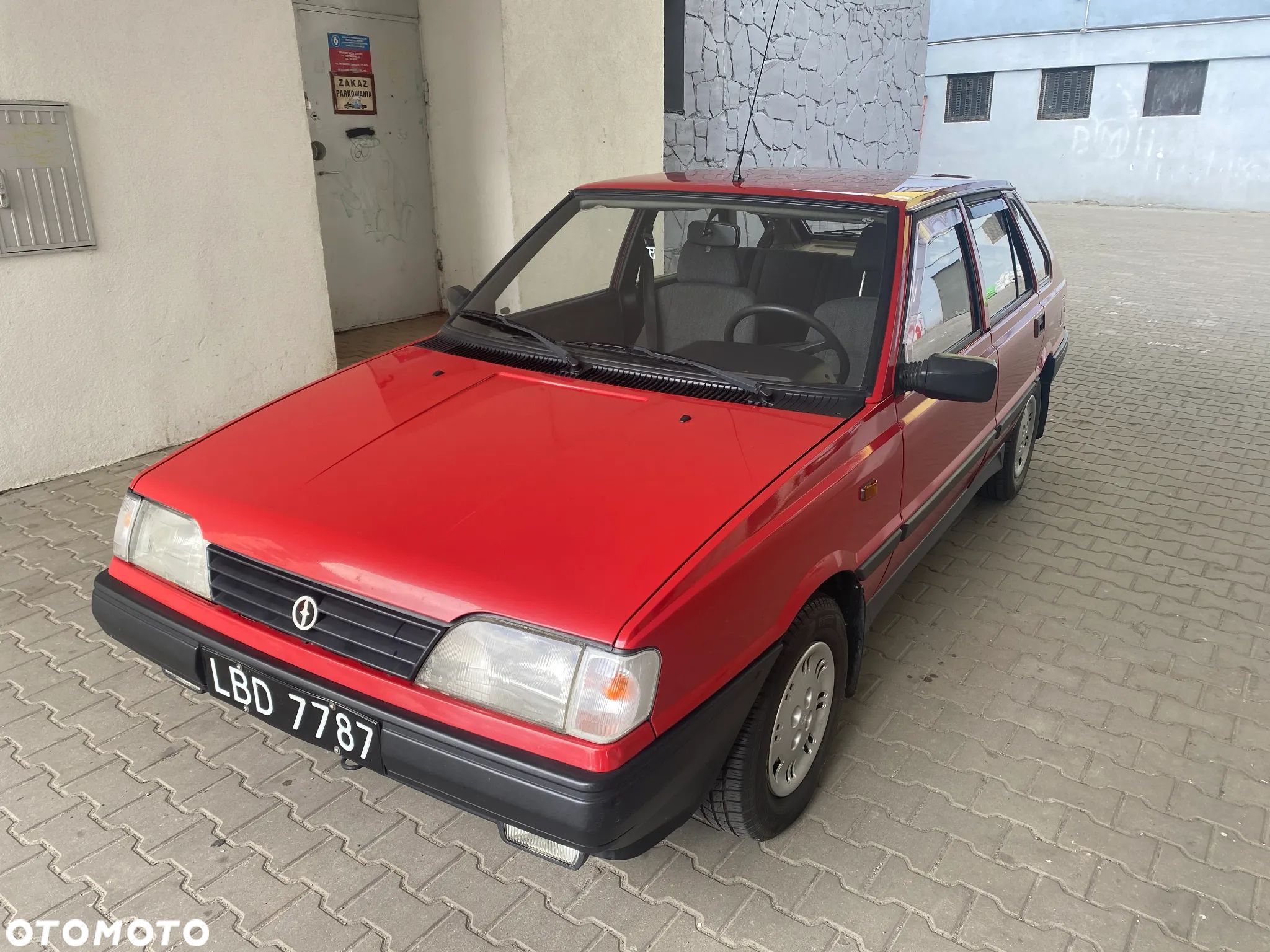 Polonez Caro - 1
