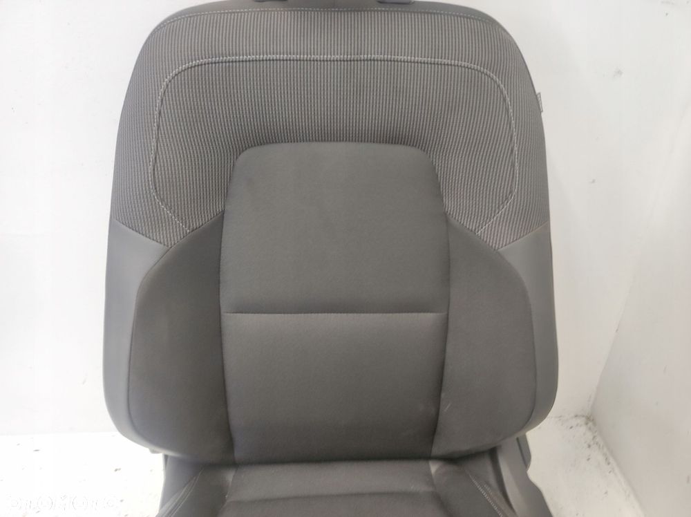 fotel kierowcy lewy przód renault kangoo iv 4 - 3