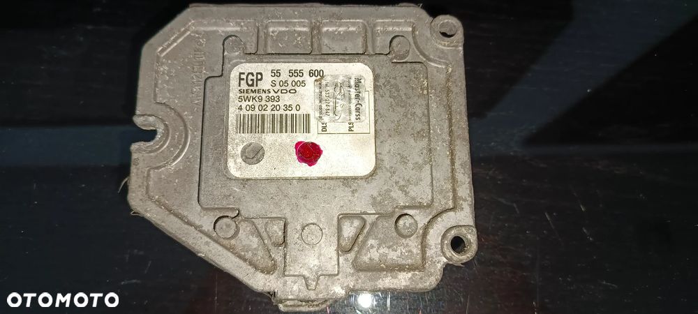 KOMPUTER STEROWNIK SILNIKA OPEL ZAFIRA 1.8 16V 55555600 5WK9393 - 4
