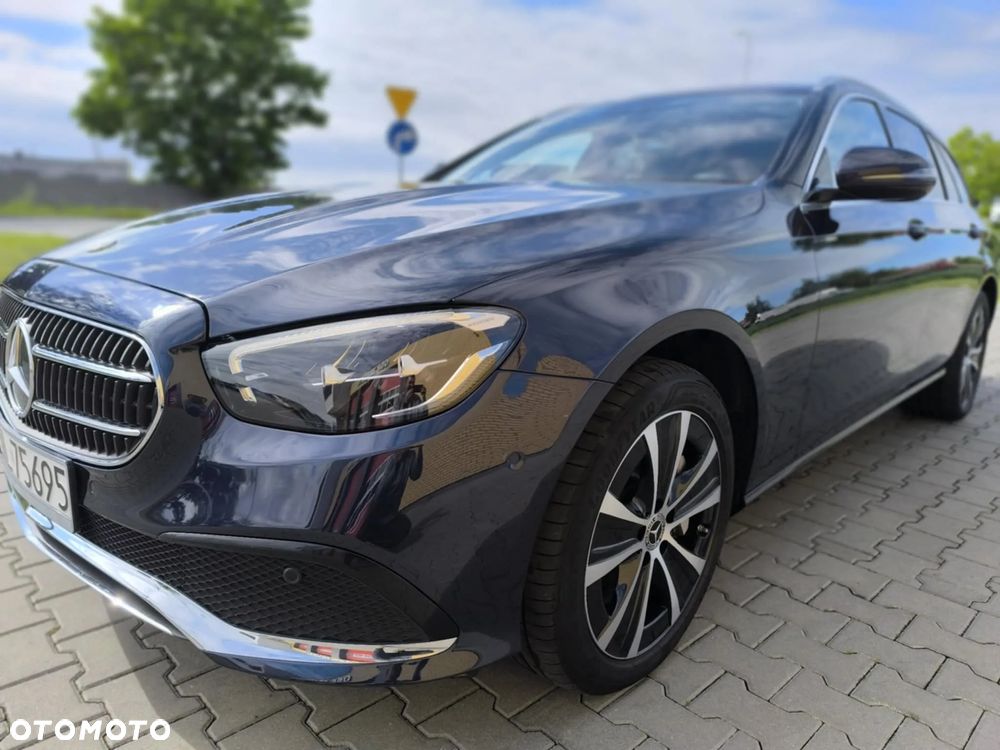 Mercedes-Benz Klasa E ver-300-de-4matic-t-9g--tronic-avantgarde - 5