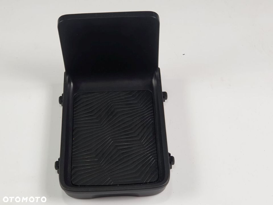 Podstawka HONDA CR V od 2019 roku - 2