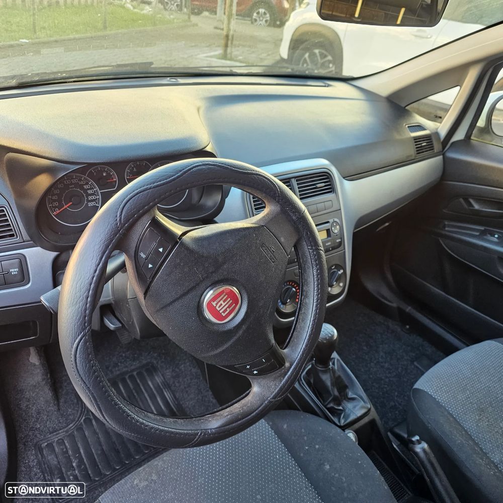 Fiat Punto - 12