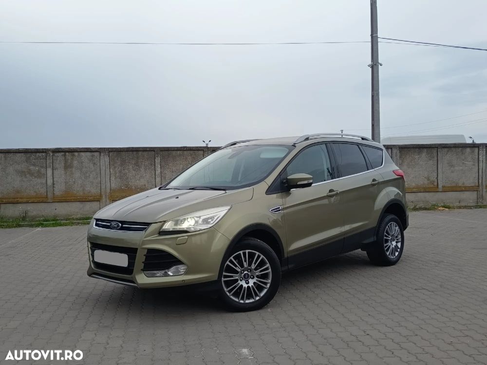 Ford Kuga - 1