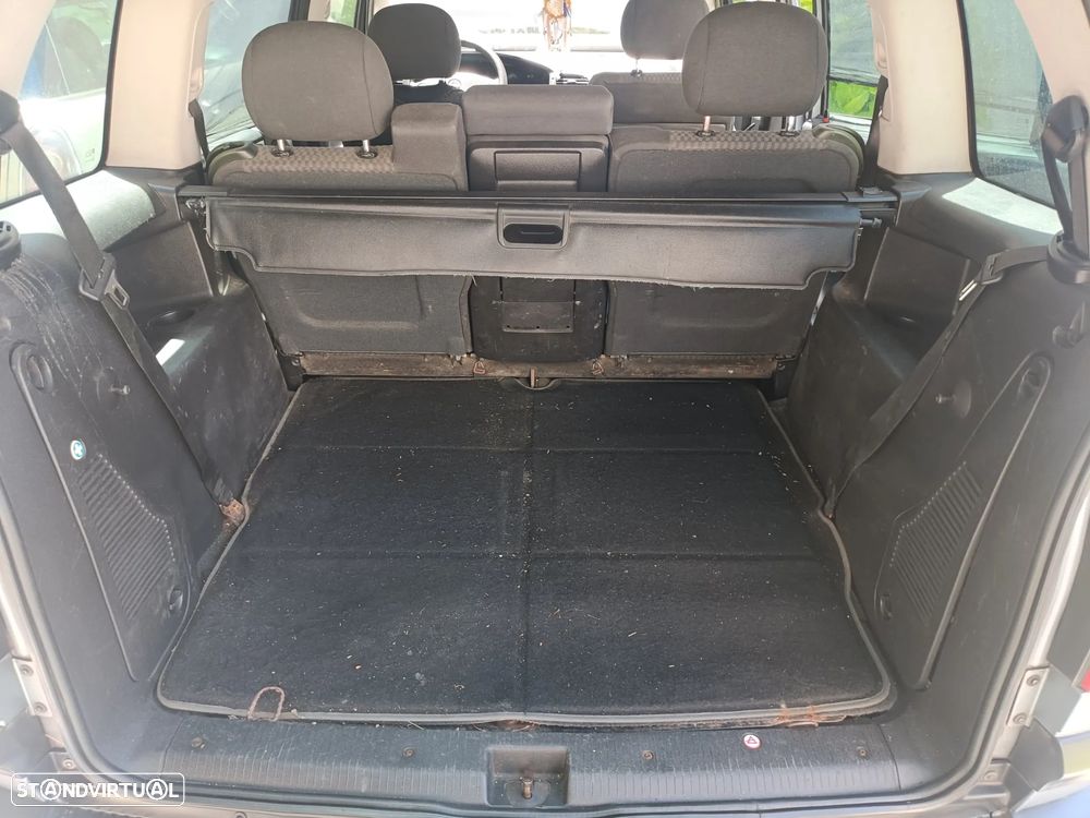 Opel Zafira - 6