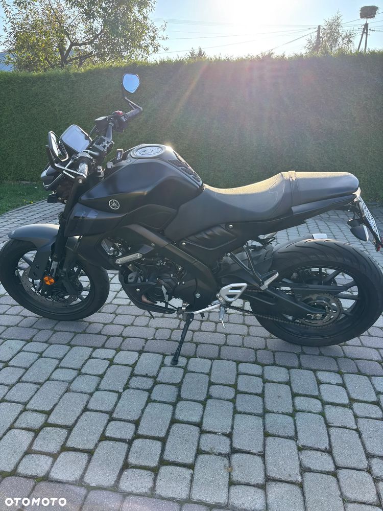 Yamaha MT - 6