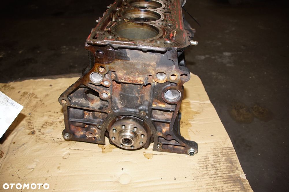 SILNIK DÓŁ SKODA SUPERB III CHHB 2.0 TSI 220 KM - 5