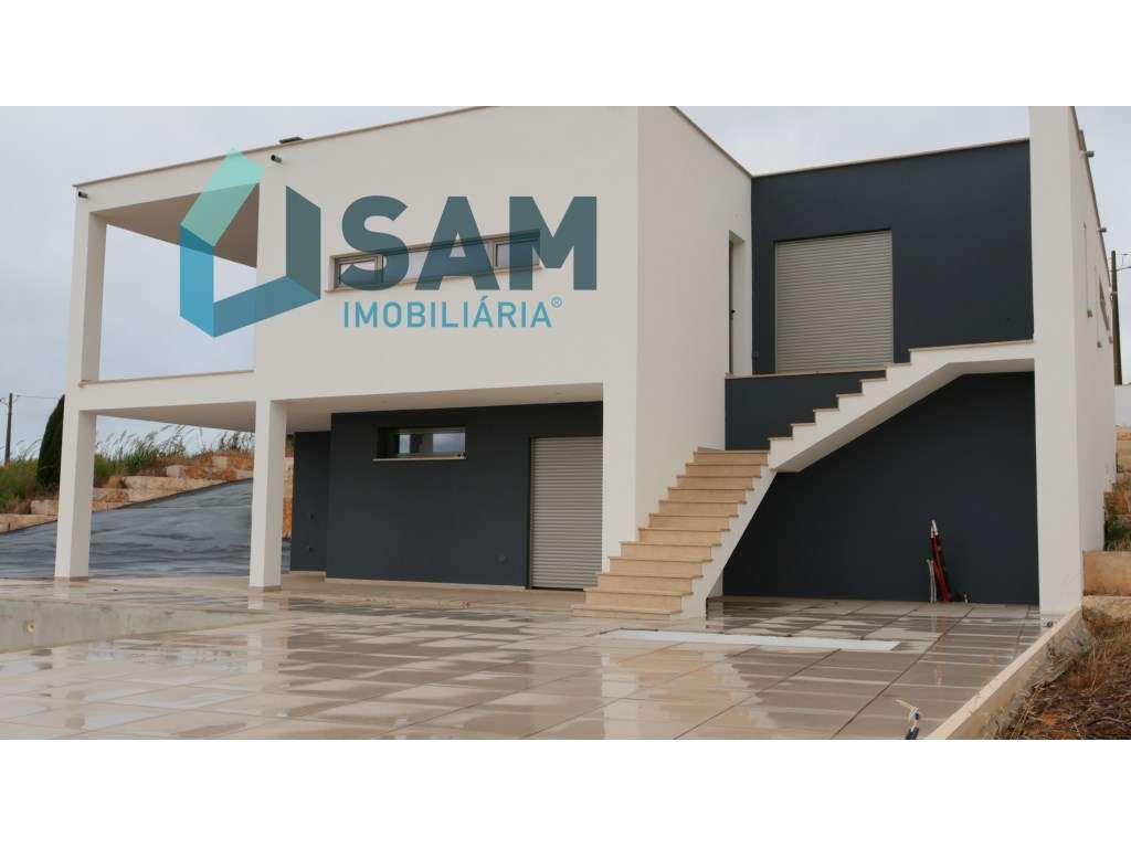 Moradia Nova T3 com Piscina e Vista Mar- Lourinhã - Grande imagem: 5/30