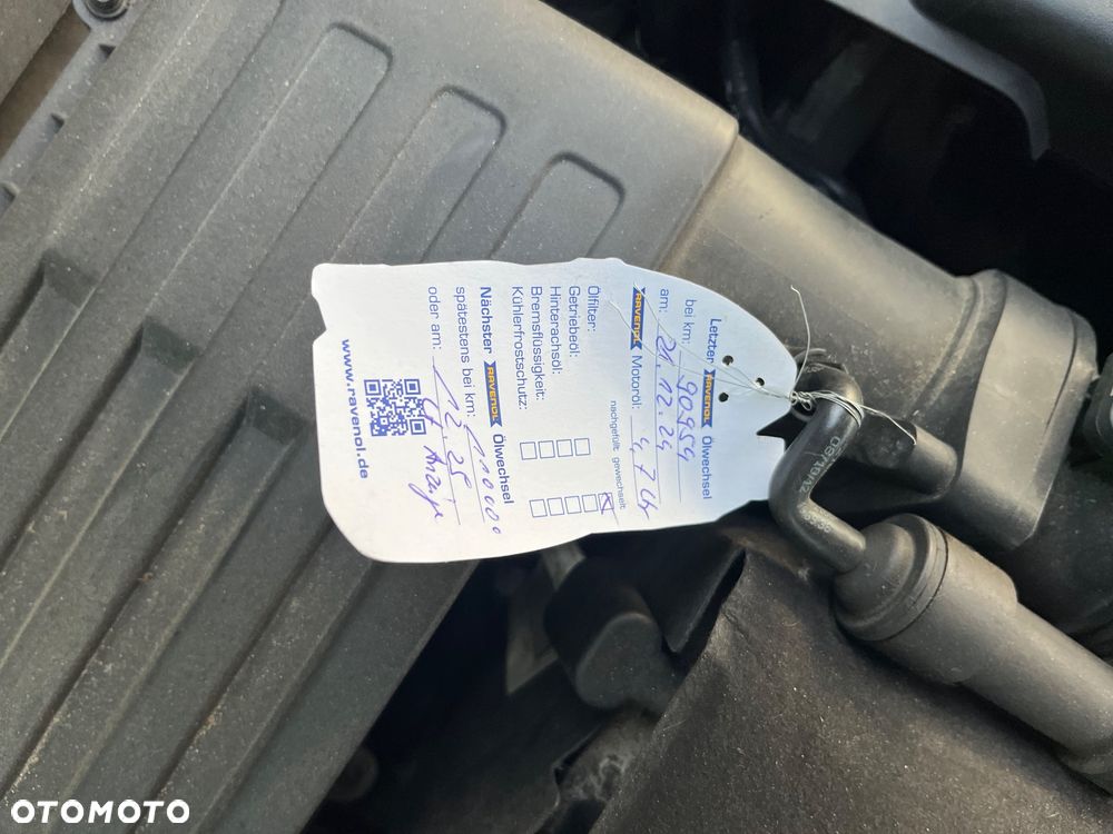 Volkswagen Golf 1.6 TDI DPF BlueMotion Technology Style - 23