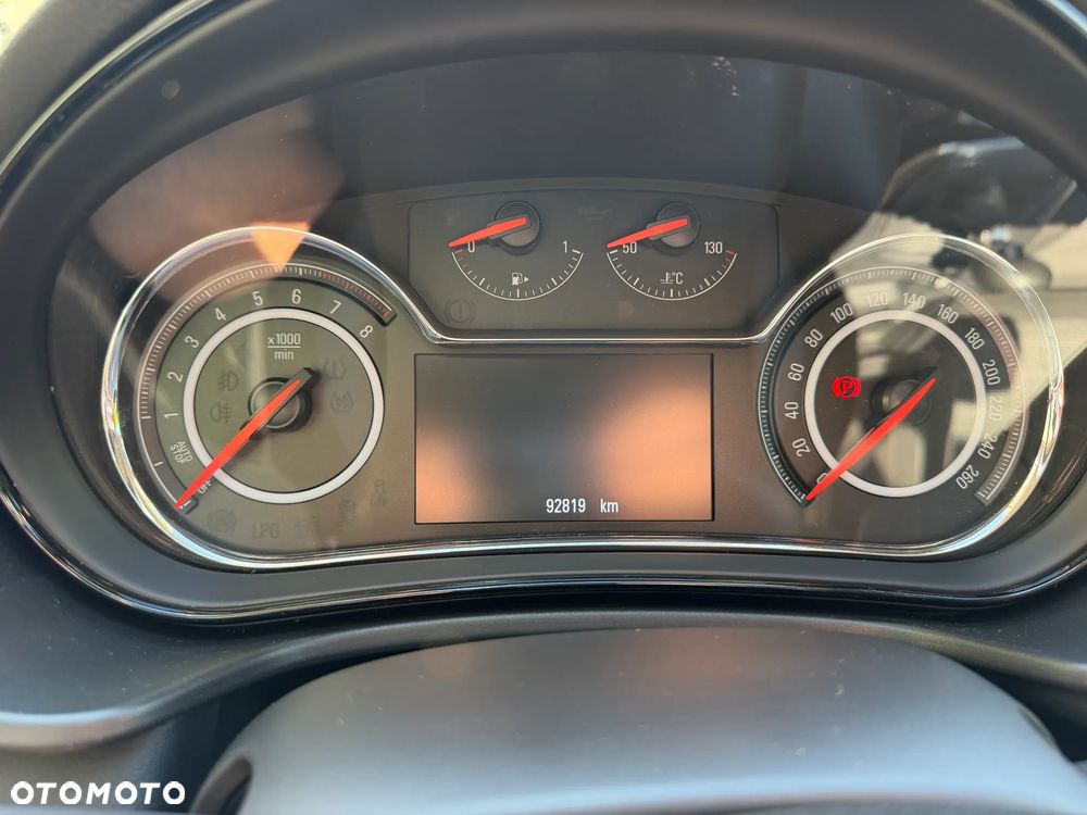 Opel Insignia 1.4 Turbo ecoFLEXStart/Stop Business Edition - 35