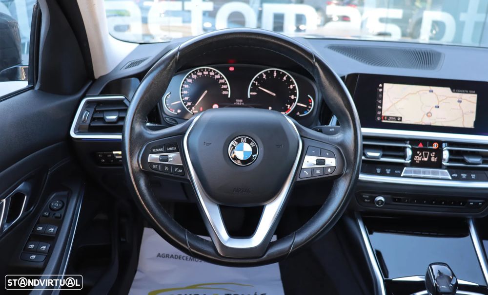BMW 330 i Aut. Sport Line - 9