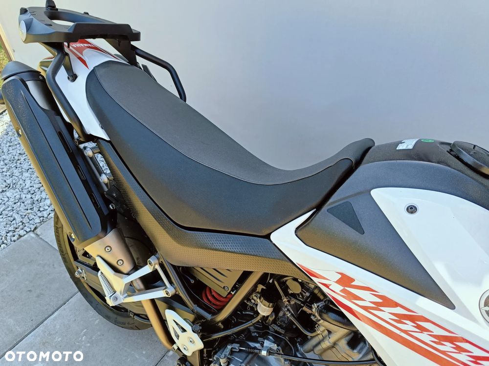 Yamaha XT - 18