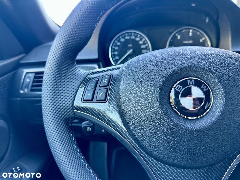 BMW Seria 3 320d DPF - 22