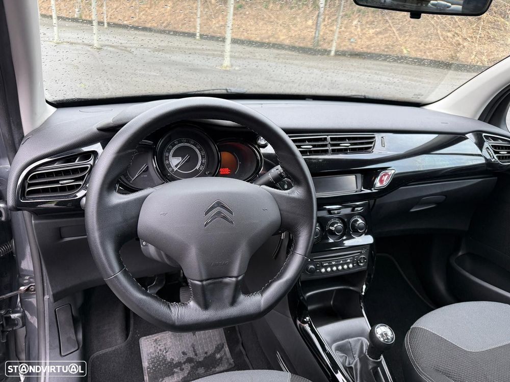 Citroën C3 Pure Tech Attraction - 14