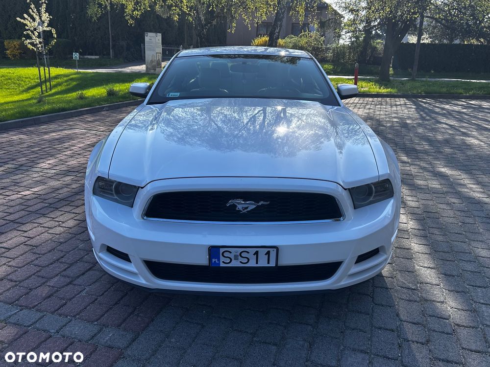 Ford Mustang 3.7 V6 Premium - 3