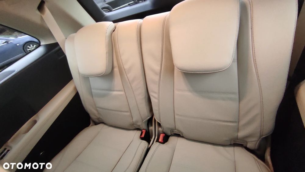 Mercedes-Benz GLS - 13