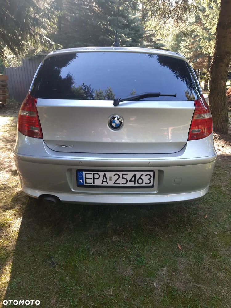 BMW Seria 1 2008 photo 2