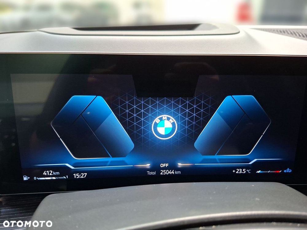 BMW X7 - 16