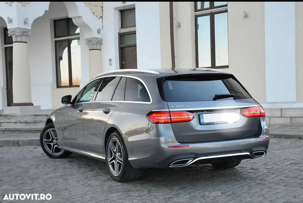 Mercedes-Benz E 300 de 9G-TRONIC AMG Line - 5