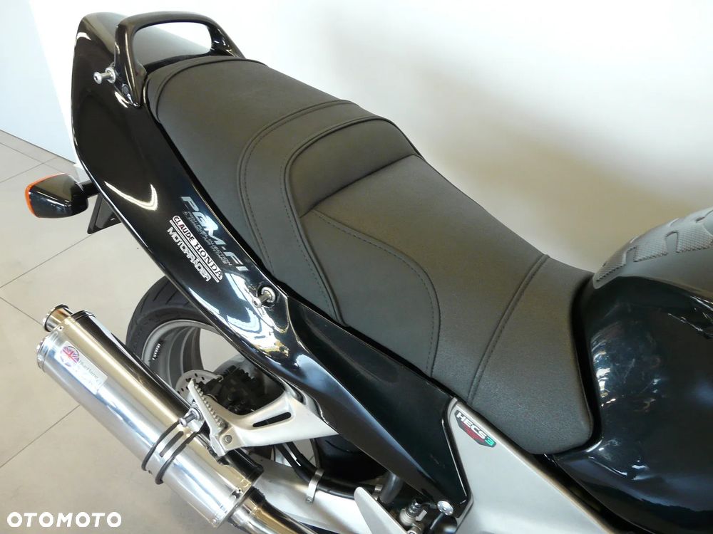 Honda CBR - 29