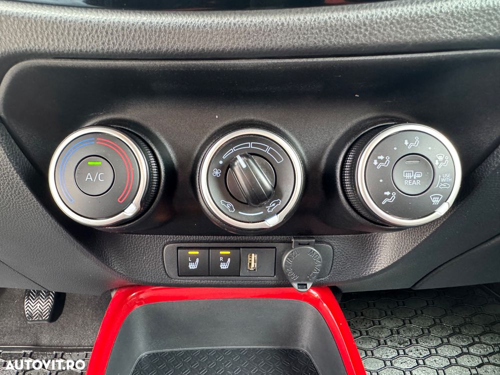 Toyota Aygo X 1.0l MT Dynamic - 11