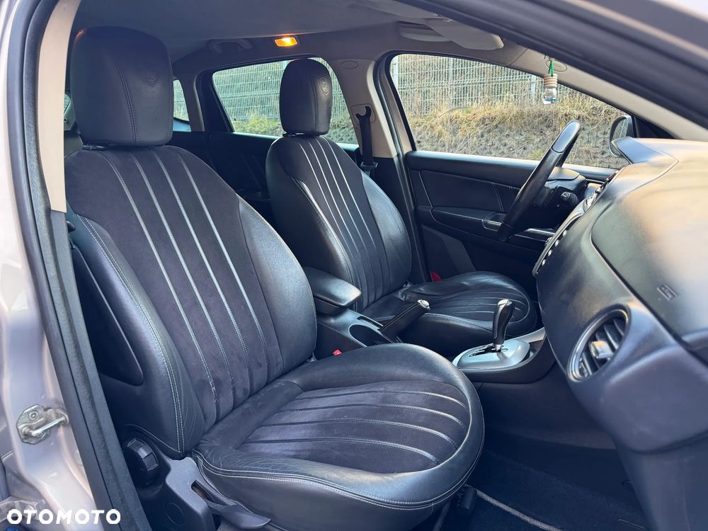 Lancia Delta 1.6 MultiJet 16v DFN6 Silver - 6