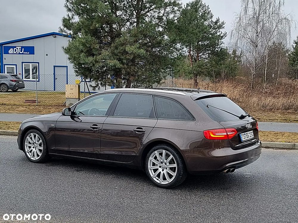 Audi A4 Avant 2.0 TDI DPF S line Sportpaket - 4