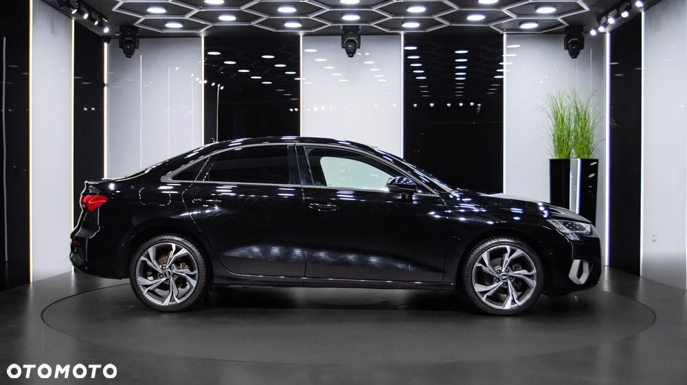 Audi A3 Limousine 35 TFSI mHEV S Line S tronic - 9