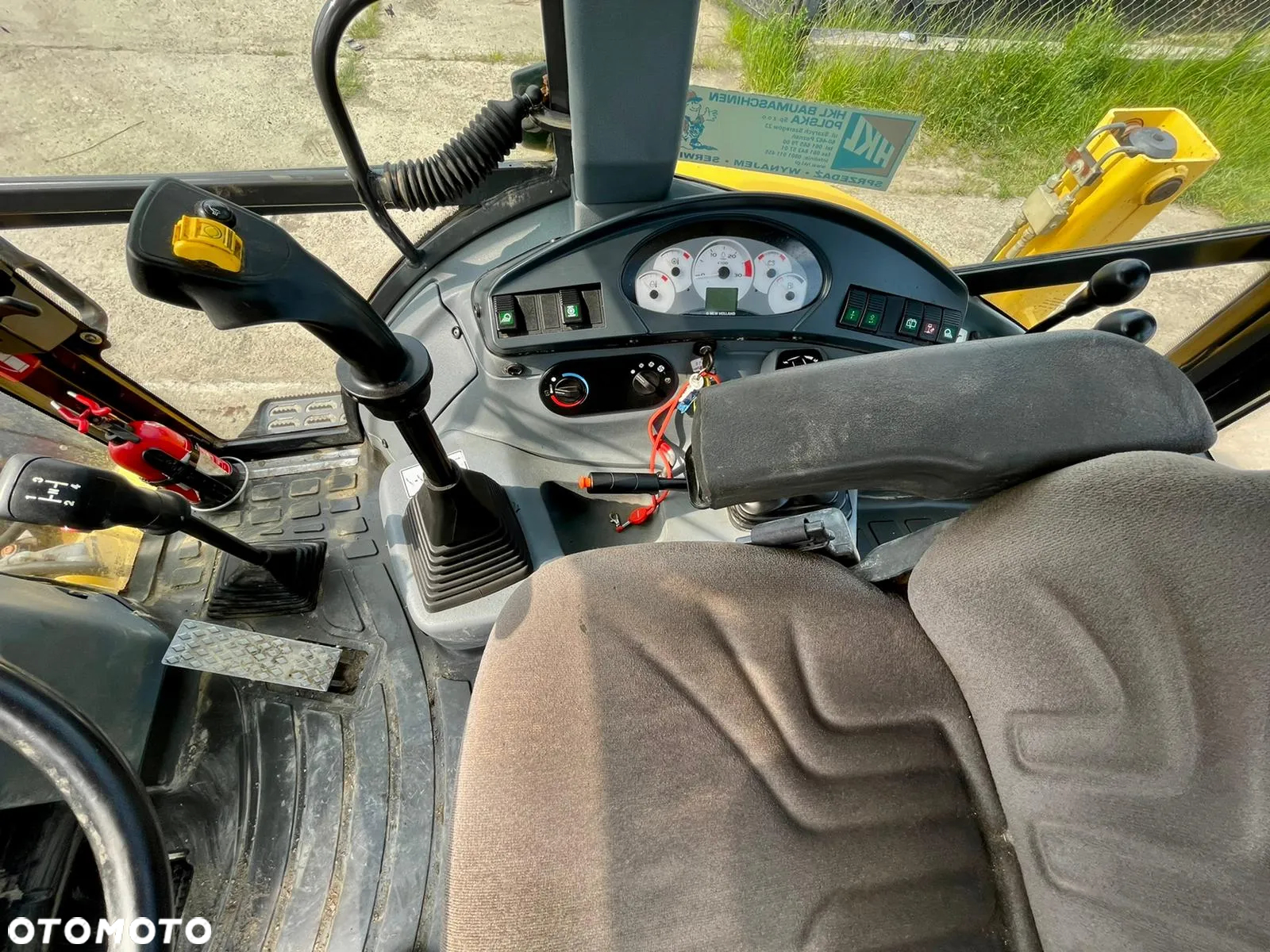 New Holland B100C** KOPARKO ŁADOWARKA NEW HOLLAND B100C** JOYSTICK** LEASING* ZAMIANA* SKUP* ROK 2015* - 5