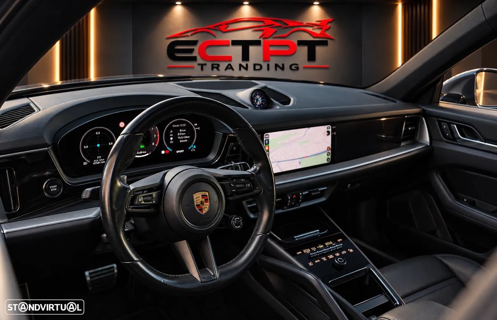 Porsche Cayenne - 8