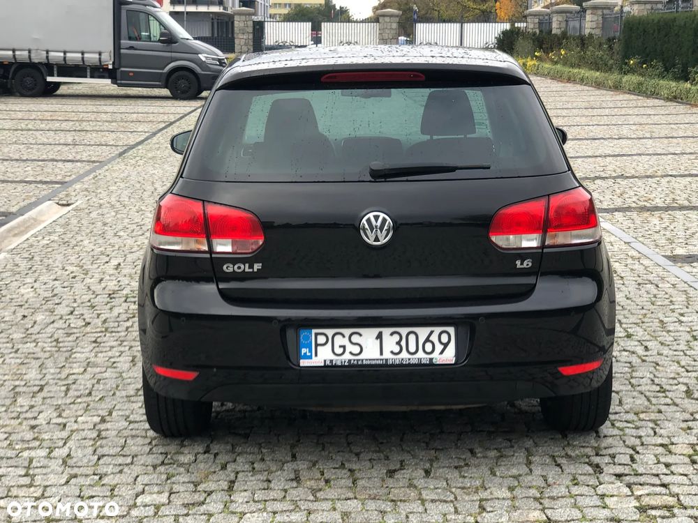 Volkswagen Golf 1.6 United - 19