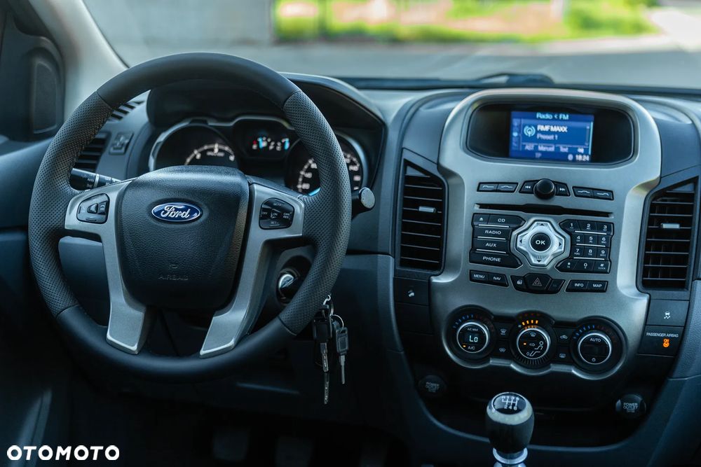Ford Ranger - 28