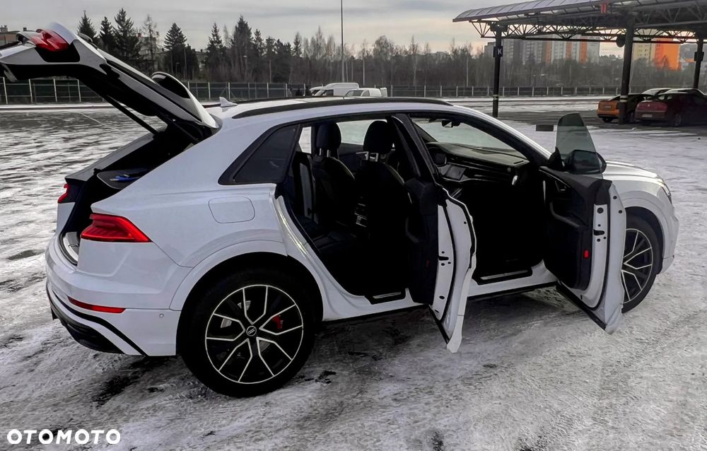 Audi Q8 SUV TFSI quattro 250 kW tiptronic - 11