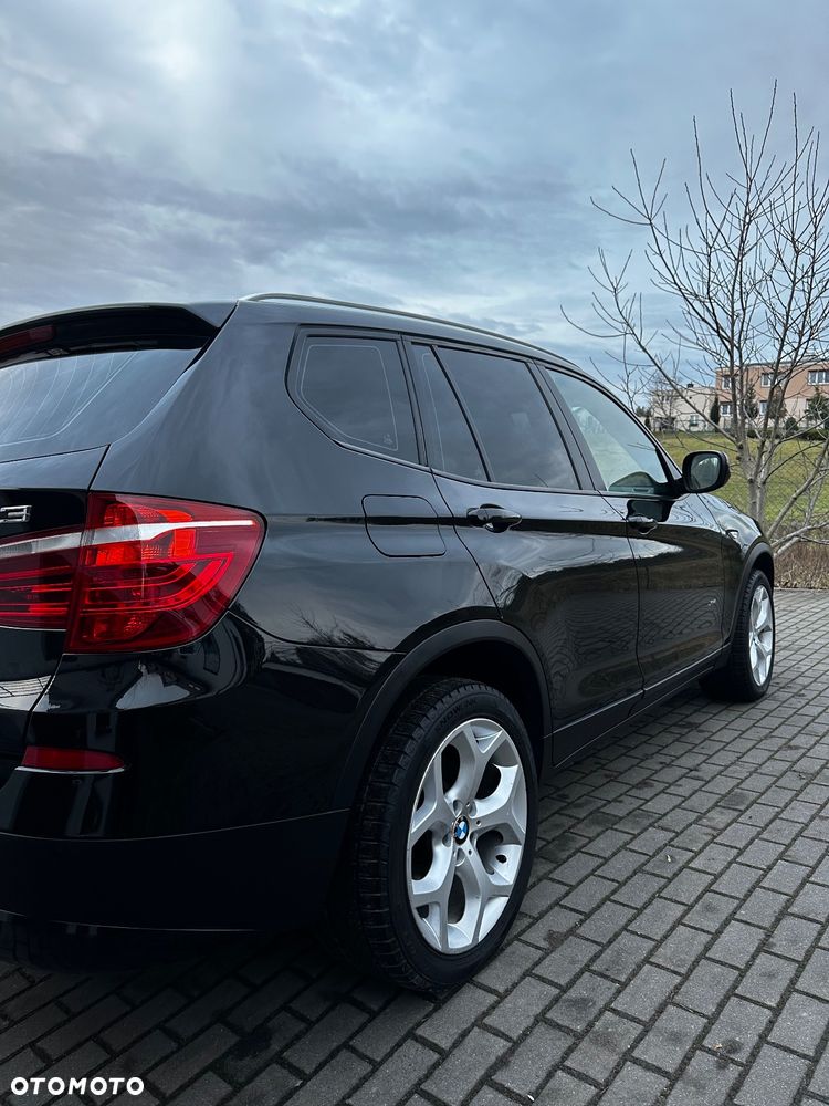 BMW X3 xDrive20d - 8