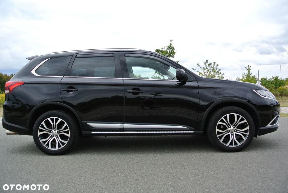 Mitsubishi Outlander 2.0 Intense 4WD CVT - 12